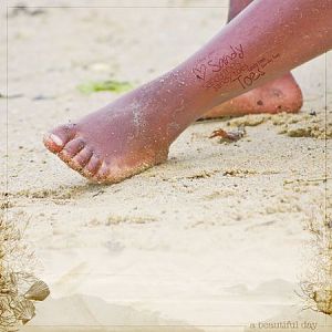 sandy toes