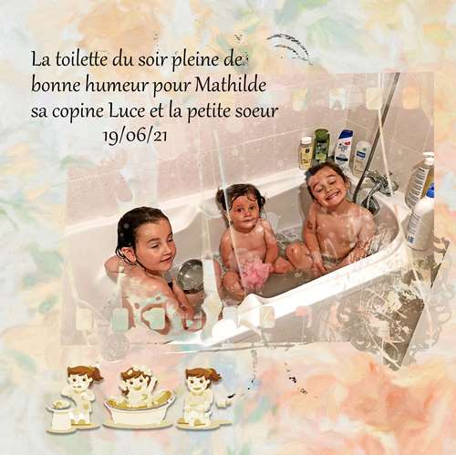 Le bain avec Luce et sa petite soeur copie 2.jpg